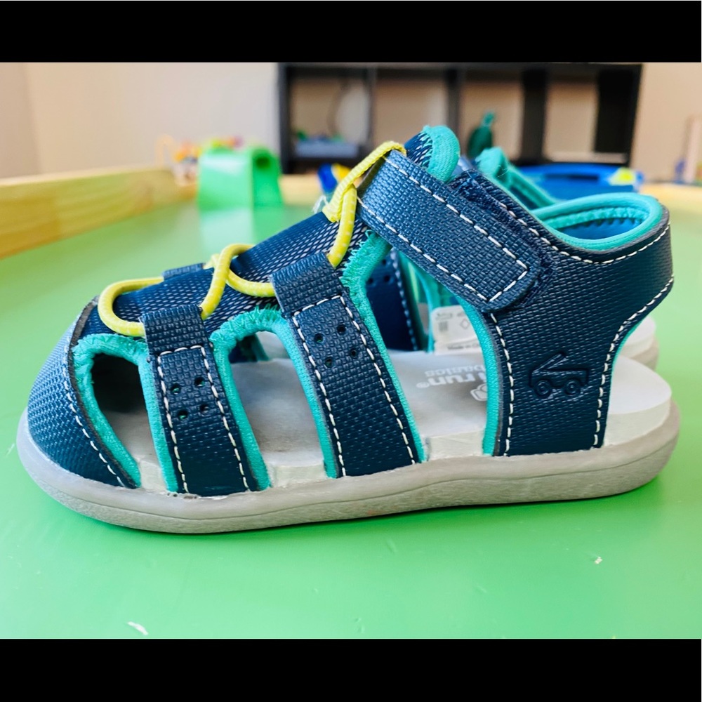 See Kai Run Boys Size 7 Sandals